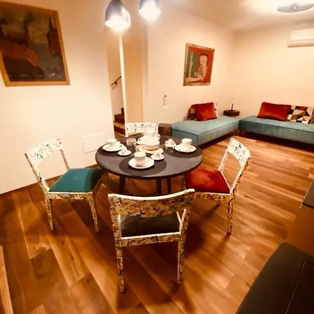 Le Rive Casa - Secondo Piano Con Terrazza * كيودجا